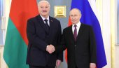 ПУТИН И ЛУКАШЕНКО ВЕЋ ЧЕТИРИ САТА РАЗГОВАРАЈУ У ЧЕТИРИ ОКА: Напето у Владимировој резиденцији, нико не зна шта се дешава