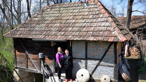 Sestre oživele vodenicu: Majevički kraj odvajkada poznat po brojnim potočarama