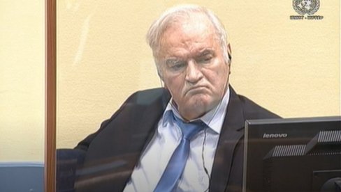 Генерал неће преживети, ако га не пусте на лечење Дарко Младић за Новости након што је посетио оца у болници