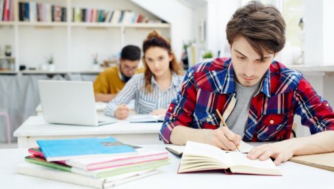 Najlepša rečenica je Ima seoba. Smrti nema. - Konkurs Društva za srpski jezik i književnost za đake osnovnih i srednjih škola