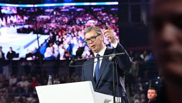 СНС припрема велике митинге у Београду и Новом Саду од 26. до 28. јуна: Да ли ово значи да ће бити избора на лето?