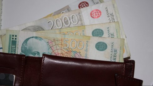 Plate nastavljaju da rastu: Evo koji je prosek