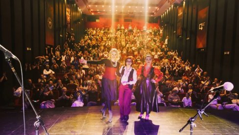 Ovakva publika se ne zaboravlja: Frajle sa boemskom turnejom u Pančevu (FOTO)