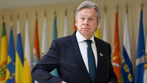 РУСКИ СЕНАТОР ОПОМИЊЕ НЕМАЧКУ: Све вам је слабија дистанца према наслеђу Трећег рајха