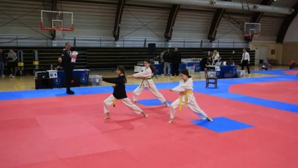 Теквондисти из региона на турниру у Крагујевцу:  Србија у самом врху овог спорта, требају јој млади таленти