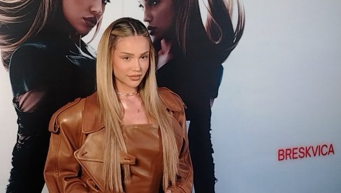 Svaku pesmu sam proživela: Anđela Ignjatović Breskvica objavila Deskaradu kao početak novog muzičkog poglavlja (FOTO)