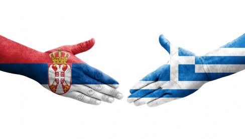Досад незабележено! Грци масовно почели да пишу на српском језику! (ФОТО)
