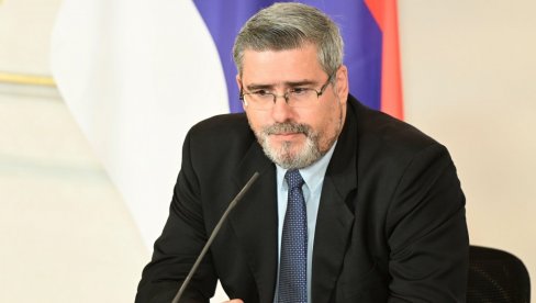 СТАРОВИЋ РАСКРИНКАО ПОНОША: Лажи о РЕМ-у показују да делу опозиције није стало до европског пута Србије
