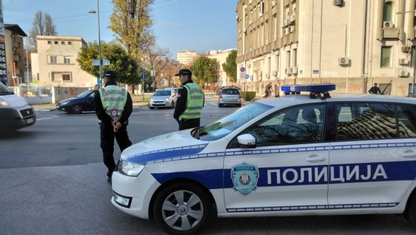 СЕКИРОМ САМ УБИО ЧОВЕКА: Младић пријавио језиво убиство у центру Београда