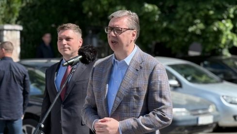 Vučić o dualnom obrazovanju: Moraćemo menjati sebe i svoje navike, bez toga nema budućnosti
