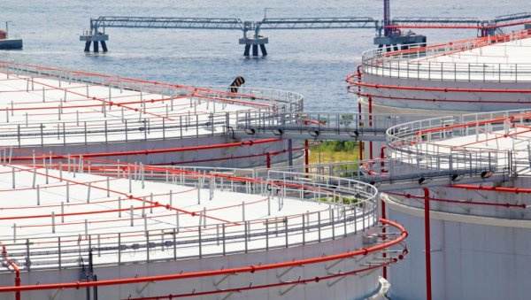 ОВО СУ ЦЕНЕ НАФТЕ ДАНАС: Ево шта се десило са вредношћу барела