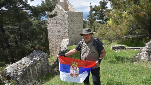 У грчком месту Сервији, првом српском граду којег је у историју уписао ромејски цар Порфирогенит: Име и Душанова кула надживели империје