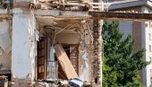 По други пут у две седмице: Обрушила се фасада у Сарајеву, повређена једна особа