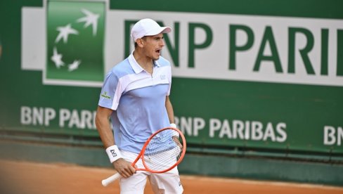 MATEO ARNALDI PREDAO POLUFINALE! Koboli bez borbe u finalu Rolan Garosa