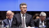 РАСКОЛ НА ВРХУ ВЛАСТИ: Пленковић поручио Миловановићу Нема састанка о Паризу без повлачења одлуке