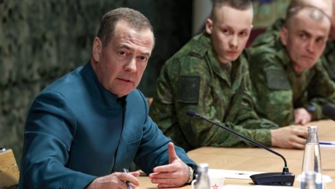 MEDVEDEV OSUO PALJBU PO ZAPADU: Oni ne pomažu Kijevu iz ljubavi, već iz mržnje prema Rusiji