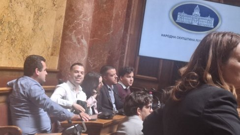 BLOKADERI IZAŠLI IZ ANONIMNOSTI: Odlučili da učestvuju u radu institucija, sin privilegovanog generala Živkovića pojavio se kao lider