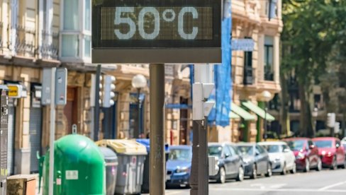 VRELINA STIGLA U SRBIJU, BIĆE 36°C: Nakon toga stiže atmosferski obrt, evo šta nas čeka već od ponedeljka (FOTO)