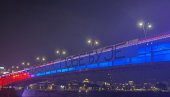 SRBIJA POBEĐUJE: Veličanstvena scena na Brankovom mostu (VIDEO)