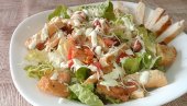 CEZAR SALATA NA SRPSKI NAČIN: Recept koji je zaludeo i najveće gurmane