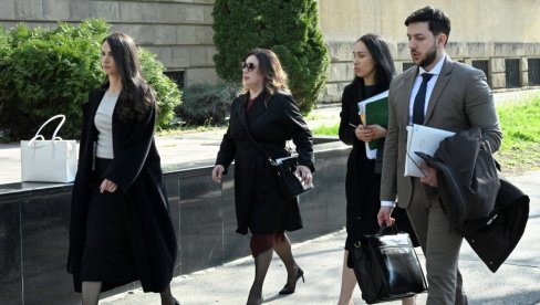 СУЂЕЊЕ КЕЦМАНОВИЋИМА ОТВОРЕНО ЗА ЈАВНОСТ: Судија одлуку саопштио на рочишту