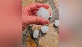 LUPILO JE KAO BOMBA Teško nevreme u Majdanpeku: Grad veličine grudve snega, meštani iznenađeni (VIDEO)