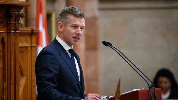 МАЂАР НАЈАВИО ИЗМЕНУ УСТАВА: Ово су планови