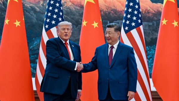 ОЧЕКУЈЕМ СУСРЕТ СА СИ ЂИНПИНГОМ: Трамп открио и када