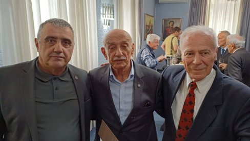 УДРУЖЕЊЕ ВЕТЕРАНА ОБ И ВП ОБЕЛЕЖИЛО СВОЈ ДАН:  Нема заборава за хероје и њихове породице... (ФОТО)