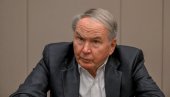 ТРЕБА ОДАТИ ПРИЗНАЊЕ ВУЧИЋУ И СРБИЈИ, МОРАМО ЗАШТИТИ СРБЕ ОД КУРТИЈА Монтгомери очитао лекцију медијима у ЦГ о Косову и Метохији