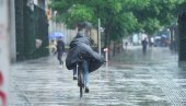 LETNJE TEMPERATURE, PA STIŽU NEPOGODE: Evo šta nas čeka u junu i kad se očekuje nevreme - Oglasio se RHMZ