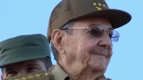 ПОСЛЕ АМЕРИЧКЕ ОПТУЖНИЦЕ, КАСТРО У ХАВАНИ: Кубански државни врх пружио подршку бившем лидеру