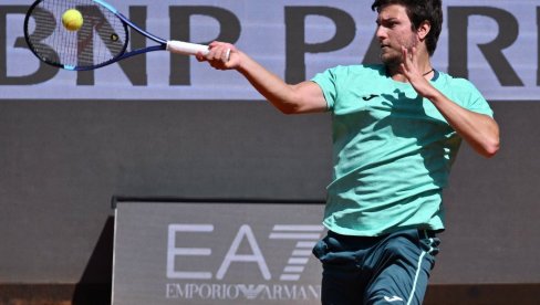 FENOMENALNE VESTI ZA SRPSKI TENIS! Kecmanović pokorio Valensiju! Drugi pehar u dva dana!