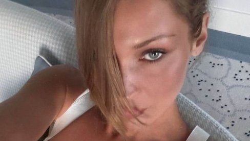 СКИДА ГОДИНЕ С ЛИЦА, НЕ ЗАХТЕВА ЧЕСТО ФАРБАЊЕ И ПОКРИВА СЕДЕ: Ова боја косе је НЕВЕРОВАТНО откриће!