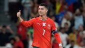 ON JE VELIKA SRAMOTA, NE MOŽE DA HODA:  Proslavljeni Srbin žestoko uradio Kristijana Ronalda