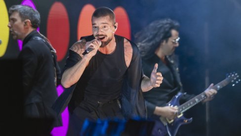 РИКИ МАРТИН ЗАПАЛИО БЕОГРАД: Латино поп звезда дигла публику на ноге, цела естрада на журци