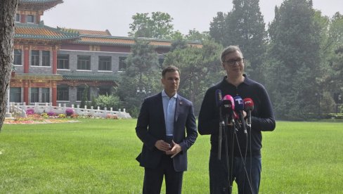 VUČIĆ STIGAO U KINU: Obraća se iz Pekinga