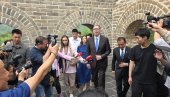 ВУЧИЋ СЕ НАСМЕЈАО НА ПИТАЊЕ КИНЕСКЕ НОВИНАРКЕ: Проментарисао надимак који има у Кини, нећете веровати како га зову