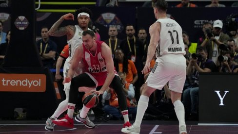 OLIMPIJAKOS NOVI ŠAMPION EVROPE: Crveno-beli u nestvarnom finalu Evrolige pobedili Real Madrid (FOTO)