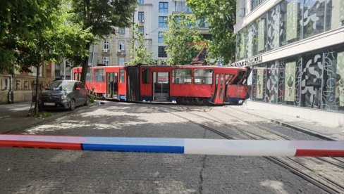 POSLE IZLETANJA TRAMVAJA NA DORĆOLU: U Urgentnom centru pregledan 21 pacijent