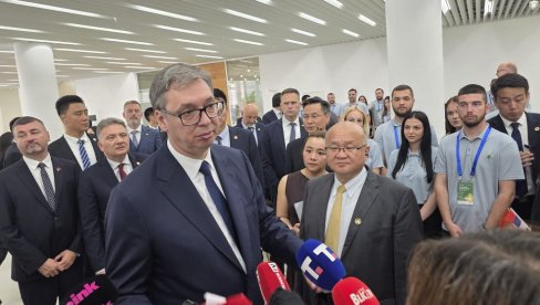 VUČIĆ O POSETI KINI: Čudesno smo dočekani