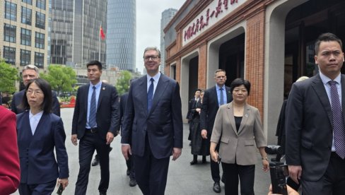 ВУЧИЋ У КИНИ: Председник обишао Музеј у Шангају; Обављени важни састанци са представницима компанија (ФОТО/ВИДЕО)