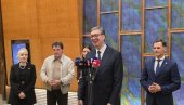 МОЋНЕ ПОРУКЕ ВУЧИЋА ИЗ КИНЕ: Они сањају како да ме убију, а ја како да се Србија развија (ВИДЕО)
