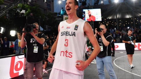 SRBIJA POBEDOM KRENULA PO SEDMO ZLATO! Basketaši pregazili rivala!
