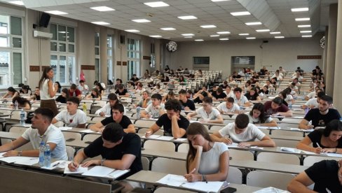 ДВЕ ДЕЦЕНИЈЕ КОНТРОЛИШУ КВАЛИТЕТ ОБРАЗОВАЊА: Национално тело за акредитацију (НАТ) обележава значајан јибилеј