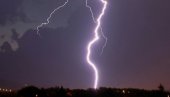 RHMZ SE HITNO OGLASIO: Srbija na udaru snažnog nevremena, evo kada nepogode stižu u Beograd