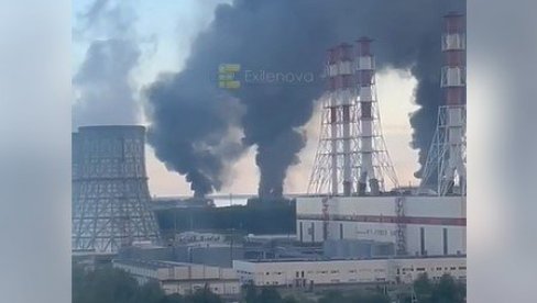 ИЗГЛЕДА ЗАСТРАШУЈУЋЕ: Објављен снимак погођеног нафтног терминала у Санкт Петербургу (ФОТО/ВИДЕО)