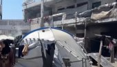 ДВЕ РАКЕТЕ ПРЕТВОРИЛЕ СЛАВЉЕ У НЕЗАПАМЋЕНИ МАСАР: Пројектили погодили шатор са људима у Гази