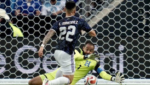 MESI GLEDAO SA KLUPE, IMAO ŠTA I  DA VIDI: Argentina silna pred početak Svetskog prvenstva