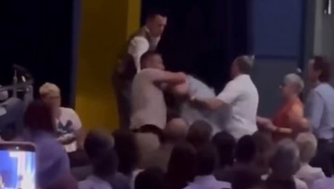 ПРОГЛАС ПОКАЗАО ПРАВО ЛИЦЕ: Аналитичари о инциденту у Франкфурту - Уместо одговора уследила сила